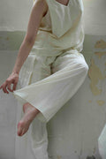 The essential line -The 3 tucks wide pants- / Ivory