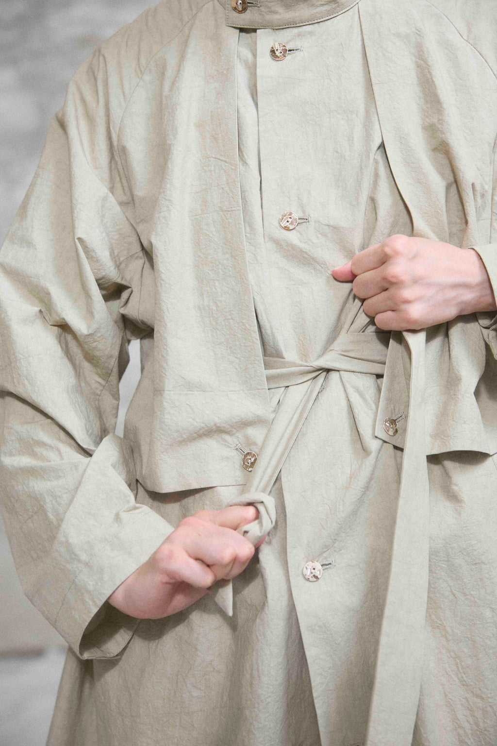 The walking coat / Cotton Linen Typewriter / Beige