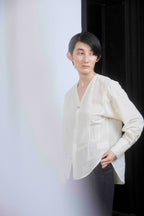 The V neck shirts / Cotton Silk / Black